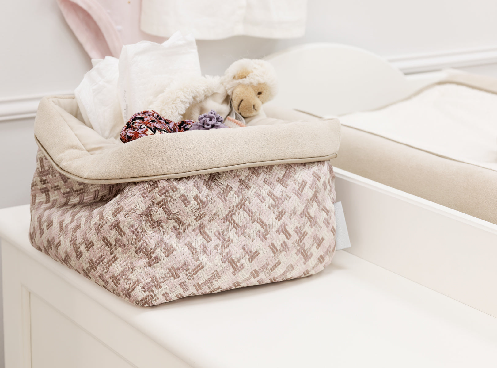 Verzorgingsmandje  Hoog  Magnolia & Suède Sand